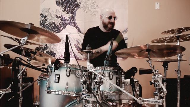 Queens of the Stone Age - No One Knows (DRUM COVER) смотреть онлайн