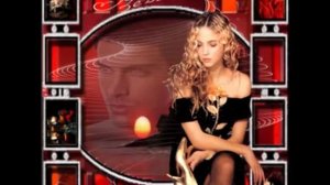 Фристайл и Н Кирсо букет бумажных роз.