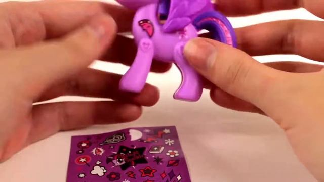 Пони игрушки для девочек набор My little Pony Pop красим радужного Аликорна смотреть онлайн