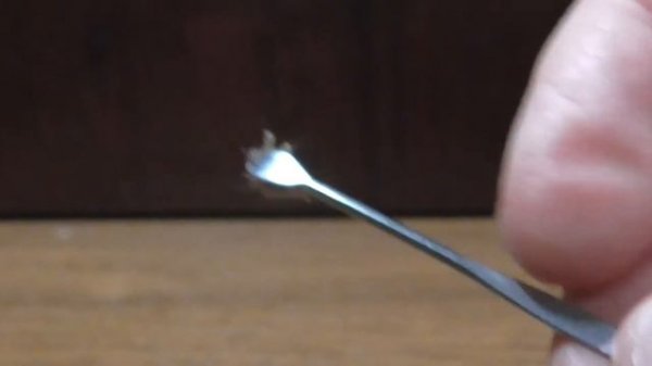 Инструмент для чистки ушей. Ear cleaning tool.