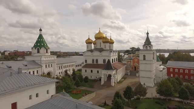 "Золотое кольцо России" (краткий ролик) смотреть онлайн