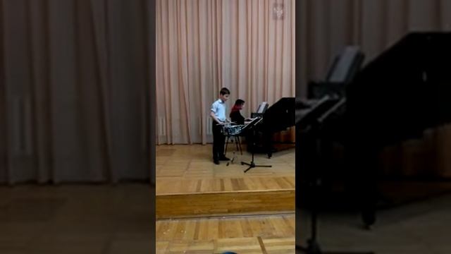 Д.Кабалевский "Рондо - танец" - малый барабан - Сергей Пильгуй (ШМВ) смотреть онлайн