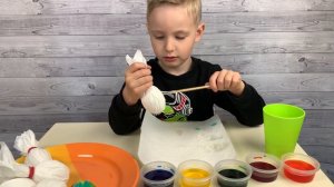 Красим яйца на Пасху с детьми