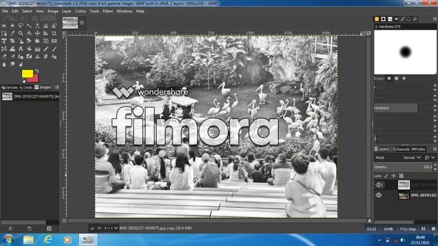 GIMP: How to change the background BLACK AND WHITE in Gimp смотреть онлайн