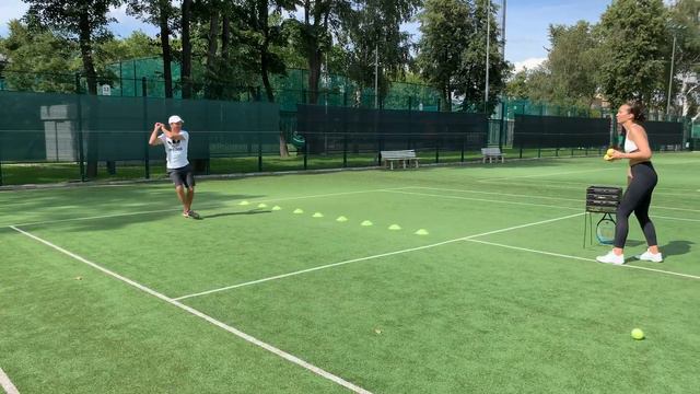 Теннис уроки онлайн Передвижения в разных направлениях смотреть онлайн