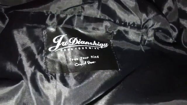 Reflective Jacket Review (PT 1) смотреть онлайн