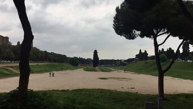 Италия.Рим.Экскурсия автобусом "Hop on Hop of".Circuc 'Massimo".Май2018 смотреть онлайн