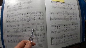 "Милость мира" игумен Никифор, "Достойно есть " Бортнянский. Запись со службы с нотами.