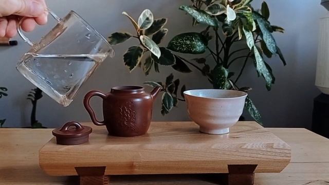 Чайник "Лотос и калиграфия". Нисинская глина смотреть онлайн