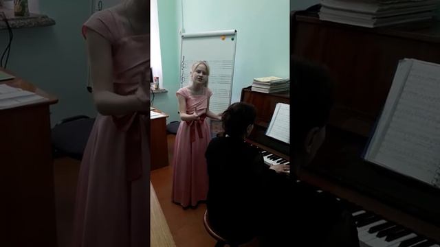 Лиза Зозуля 11 лет. "Колыбельная песнь в бурю" сл.А.Плещеева, муз.Даргомыжского смотреть онлайн