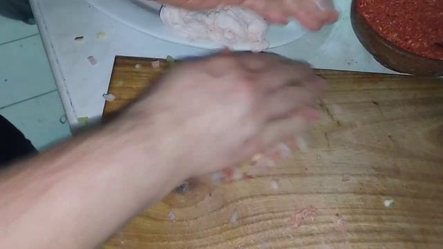 ORIGINALNA GURMANSKA PLJESKAVICA , NISKI RECEPT смотреть онлайн