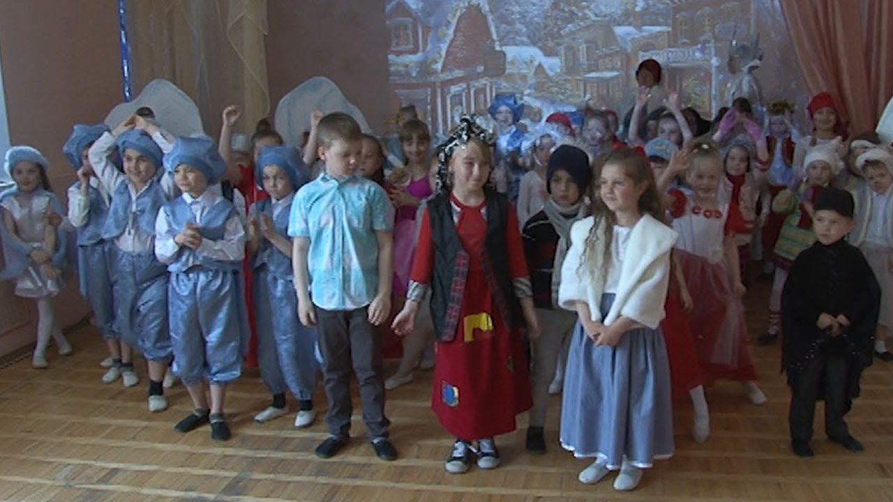 Театральная постановка «Снежная королева» смотреть онлайн