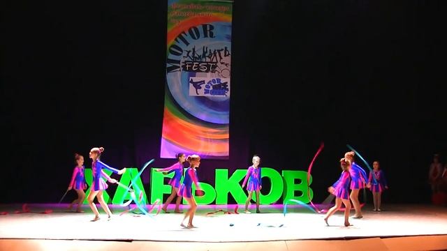 052 Спортивно танцевальный коллектив ВИКТОРИЯХЗОШ164 Волшебные узорыMOTOR FEST LEVEL UP 2018 смотреть онлайн