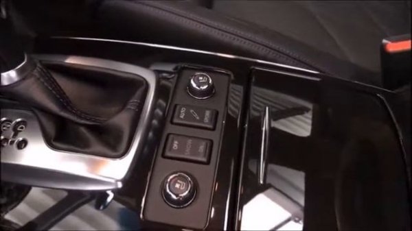 INFINITI QX70 3.7 S Design AWD Automatic