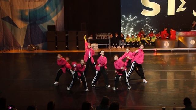 Чемпионат Christmas Stars 2022 хип-хоп малая группа юниоры Jungle Move, Princess Seven смотреть онлайн