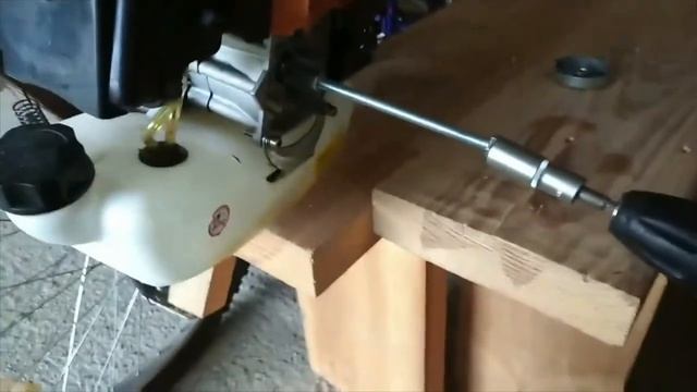 Сломали стартер бензокосы? Не беда - запускаем дрелью! смотреть онлайн