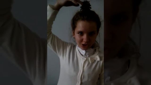 Дебильный способ как снять шишку с головы)