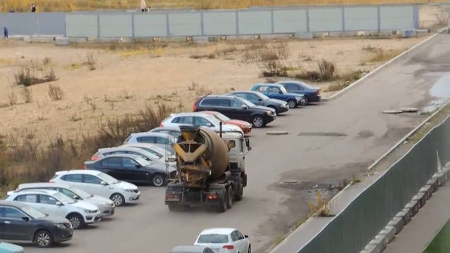 Настоящие автобетономешалки ездят. смотреть онлайн