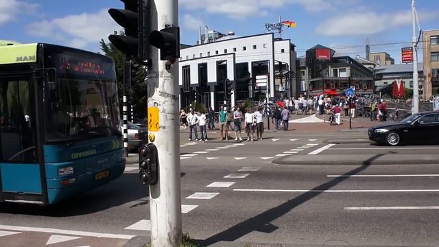 Dutch Noise Is No Treat (HD 1080p) смотреть онлайн