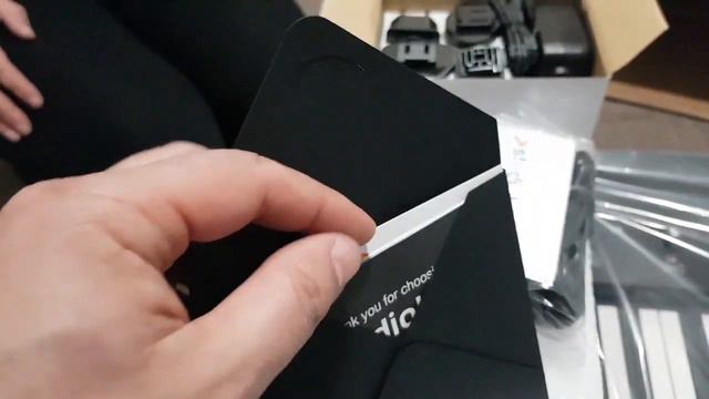 Studiologic SL88 unboxing смотреть онлайн