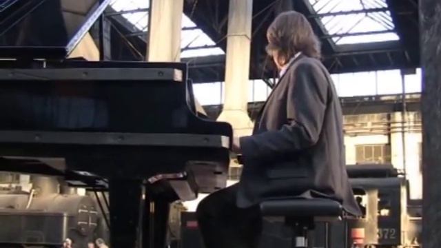 Axel Zwingenberger LIVE Part 1.wmv смотреть онлайн