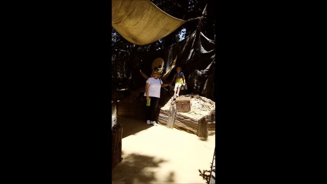 Arlen and Sue Disneyland 2018 смотреть онлайн