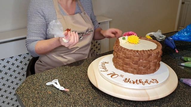 Amazing flower basket cake decoration смотреть онлайн