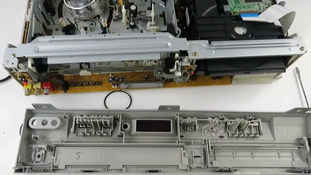 TEAC MV-D200 VCR VHS Tape and DVD Combo, Salvage or Landfill VHS side not Working Fix or Bin смотреть онлайн