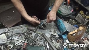 Makita GA6021C замена якоря. По теме с 7 минуты.