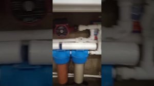 самый простой способ выгнать воздух из системы фильтрации бассейна