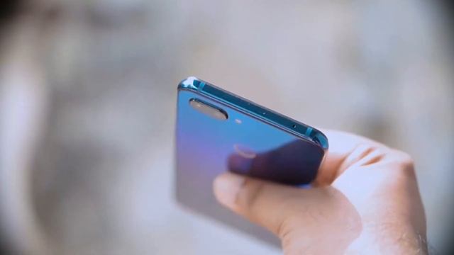 Xiaomi Mi 8 Lite - краткий обзор красивого смартфона смотреть онлайн