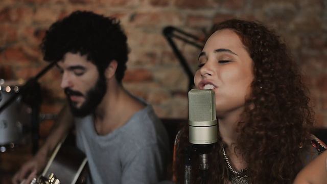 Pompeii - Bastille (Paula Chaves acoustic cover) смотреть онлайн