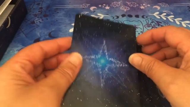 Présentation de l’oracle de l’Agartha de Lulumineuse illustré par Gemma CapdeVilla смотреть онлайн