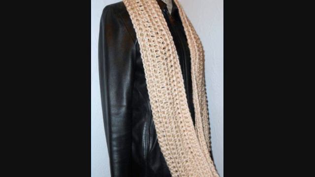 Infinity Scarf Winter White Cream Color Designer Scarf Handmade Crochet by 2 Sisters Handmade смотреть онлайн