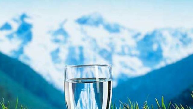 Вода. Техника "Стакан воды". Исцеление организма смотреть онлайн