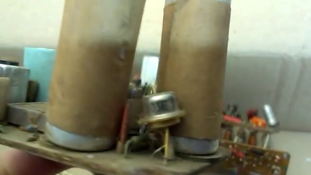 Как отличить КМ конденсаторы и приемные радиодетали? смотреть онлайн