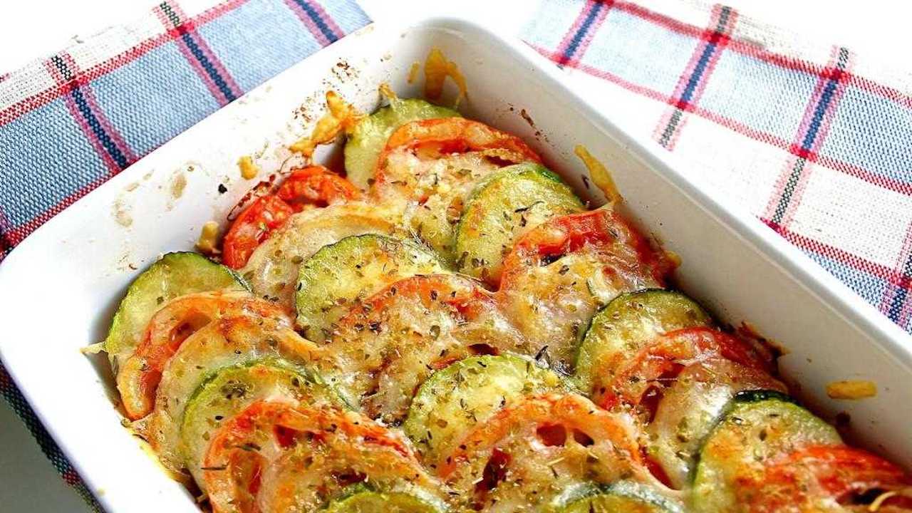 КАБАЧКИ в духовке ? ВКУСНЕЕ ВЫ НЕ ПРОБОВАЛИ — просто и быстро? Лучший рецепт! смотреть онлайн