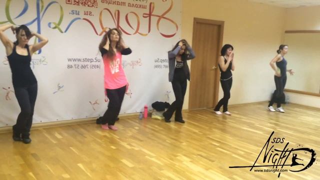 Vogue dance Choreo Razya NIGHT street dance смотреть онлайн