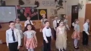 Наступает праздник наших мам