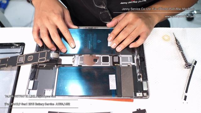 เปลี่ยนแบตเตอรี่ iPad Pro12.9 2015 A1584,A1652 ร้าน Jenny Service Tel.099-8877567 смотреть онлайн