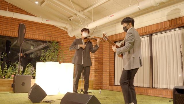 하울의 움직이는성 OST ( 인생의 회전목마 ) - 탁보늬 (바이올린, 기타 ) смотреть онлайн