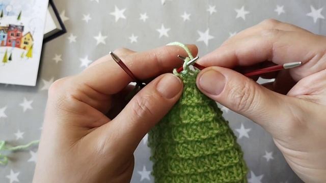 Простой, но очень красивый узор, для мужских носочков. смотреть онлайн