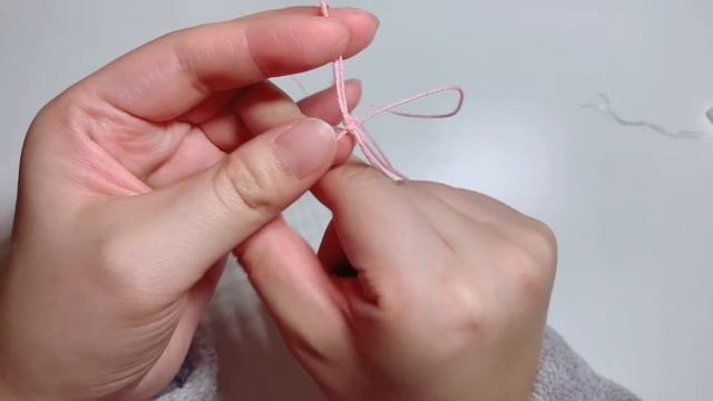 How to make a simple Sliding knot Bracelet смотреть онлайн