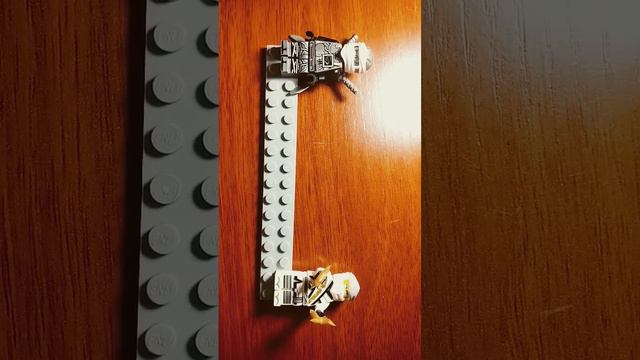 Батл минифигурок #lego #minifigure смотреть онлайн