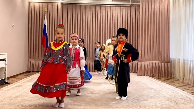 Танцевальная композиция «Дружба народов" смотреть онлайн
