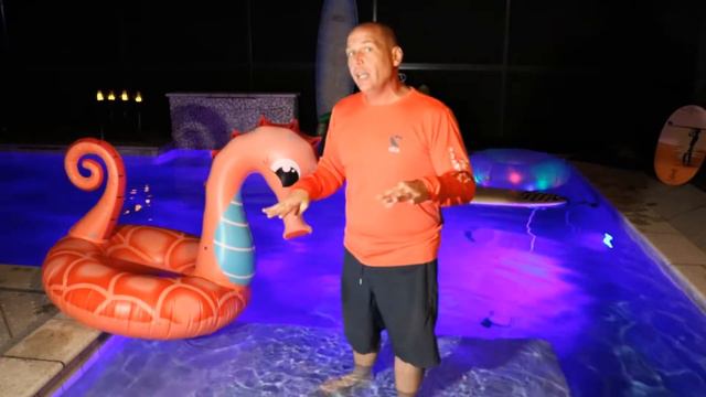Swimming Lesson Secrets смотреть онлайн