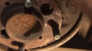 Как заменить задние тормозные колодки Форд ФИЕСТА 🔥