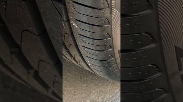 GORGEOUS new Pirelli P - Zero TIRES mounted! Zoom In details! On mercedes SLK 350 смотреть онлайн