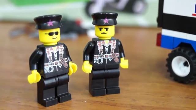 ПОЛИЦЕЙСКИЙ УЧАСТОК. Полиция города Лего Сити | POLICE STATION. Lego City Police смотреть онлайн