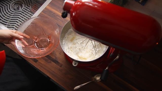 Peaceful HOMEMAKING ?| Whole Wheat Waffles and Slow Living смотреть онлайн